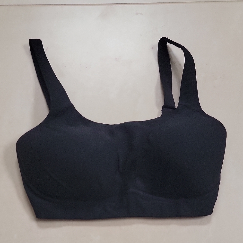 Lululemon Athletica Black Seamless Bra